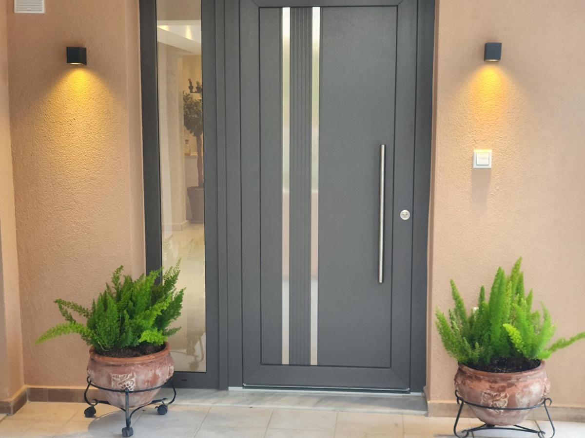 Willa Dioni Luxury House Nea Iraklitsa Zewnętrze zdjęcie